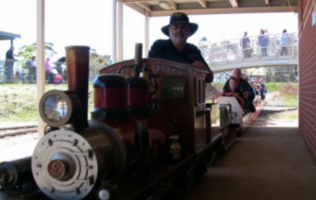 Bulla Hill Railway - Attractions 1
