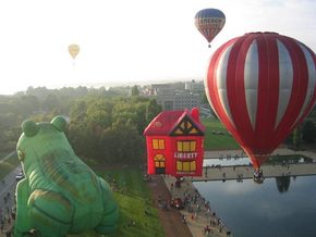 Balloon Safari - Accommodation Resorts 2