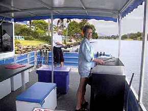 Tweed River House Boats - Attractions Perth 2