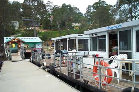 Clyde River Houseboats - Byron Bay Accommodation