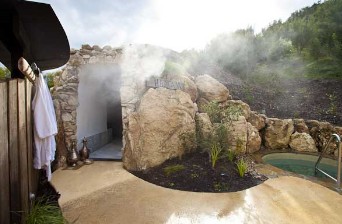 Peninsula Hot Springs - Attractions Melbourne 1