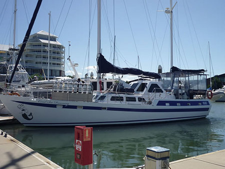 Coral Sea Dreaming Dive and Sail - Tourism Gold Coast