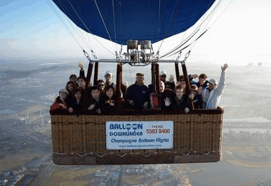 Balloon Down Under - Broome Tourism 2
