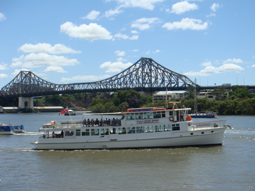 Brisbane Cruises - Redcliffe Tourism