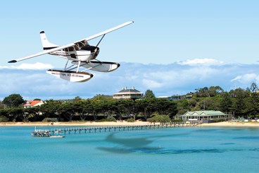 Melbourne Seaplanes - Townsville Tourism 2