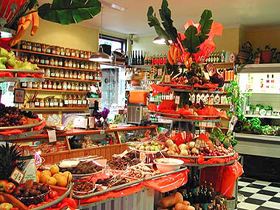 The Organic Market  Cafe - Tourism Cairns