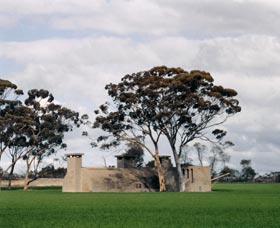 World War II Sites - Geraldton Accommodation
