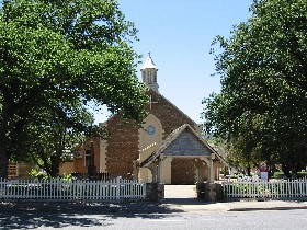 St George Church and Cemetery Tours - Tourism Adelaide