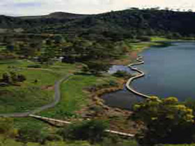Mount Gambier Crater Lakes - Nambucca Heads Accommodation