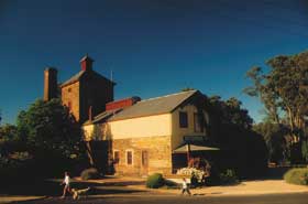 Knappstein Enterprise Winery and Brewery - Carnarvon Accommodation