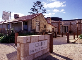 Hollick Winery And Restaurant - Accommodation Brunswick Heads