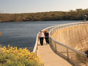 Whispering Wall - Attractions Sydney