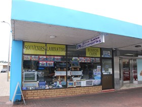 Blue Lake Printworks and Blue Lake Print Gallery - Accommodation Nelson Bay