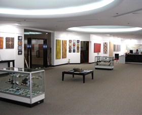 Mbantua Gallery Darwin - Accommodation NT