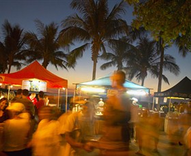 Mindil Beach Sunset Markets - Accommodation NT