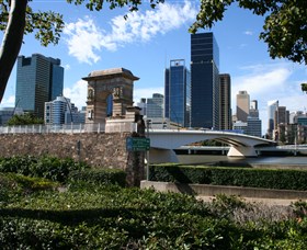 Former Victoria Bridge Abutment Memorial - Attractions Sydney