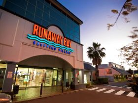 Runaway Bay Shopping Village - Accommodation Mermaid Beach