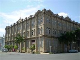 Walter Reid Cultural Centre - St Kilda Accommodation