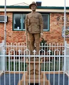 Soldier Statue Memorial Chinchilla - Accommodation Brunswick Heads