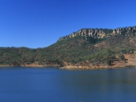 Lake Cania - Accommodation Mount Tamborine