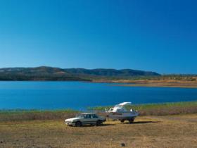 Lake Callide - Tourism Canberra