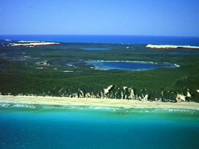 Fraser Island Great Sandy National Park - Attractions