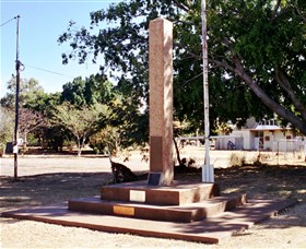 Mount Isa Memorial Cenotaph - Accommodation Kalgoorlie