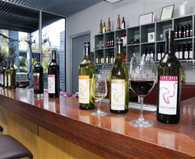 Cape Horn Winery - Accommodation Gladstone