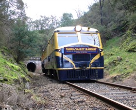 Yarra Valley Railway - Lightning Ridge Tourism