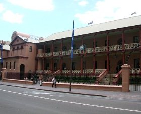 Parliament House - Accommodation Newcastle
