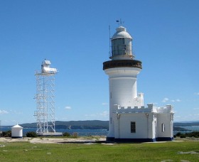 Point Perpendicular Lighthouse and Lookout - Newcastle Accommodation
