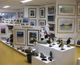 Huskisson Gallery and Picture Framing - Attractions