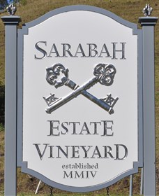 Sarabah Estate Vineyard - thumb 3