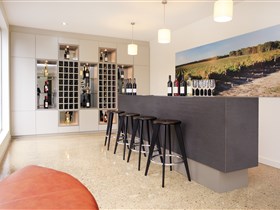 Tidswell Wines Cellar Door - Accommodation Gladstone
