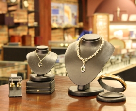 Inverell Jewellers - Accommodation Redcliffe