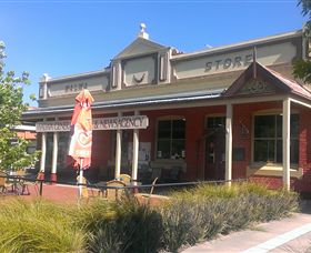 Walwa General Store - Attractions