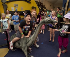 National Dinosaur Museum - thumb 0