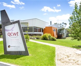 Varias Restaurant and Conference Centre incorporating Banca Ridge Winery Cellar Door - Accommodation in Bendigo