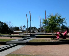 Sculpture Garden Campbelltown - thumb 2