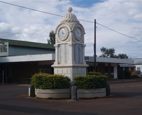 Barcaldine War Memorial Clock - Yamba Accommodation