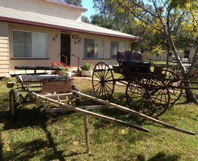 Mr and Mrs Behan Sulky Display - Accommodation Brunswick Heads
