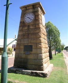 Major Mitchell Memorial - Broome Tourism
