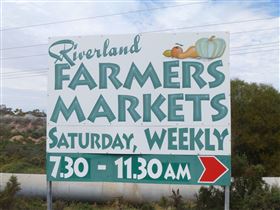 Riverland Farmers Market - Lightning Ridge Tourism