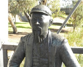 Captain John Egge Statue - thumb 1