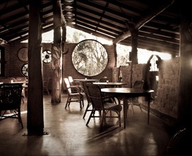 Lazy Lizard Tavern - Accommodation Gladstone