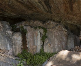 Nanguluwur Rock Art Site And Walk - thumb 1