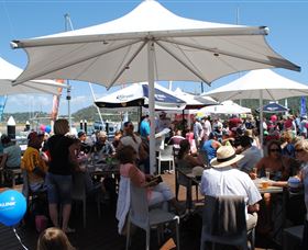 Live Entertainment At Magnetic Island - thumb 2