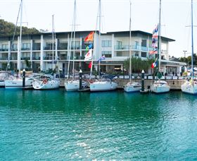 Nelly Bay - Accommodation Airlie Beach