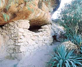 Hermits Caves and Lookout - Find Attractions