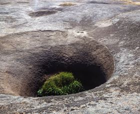 Blowhole and the Rocks - Yamba Accommodation